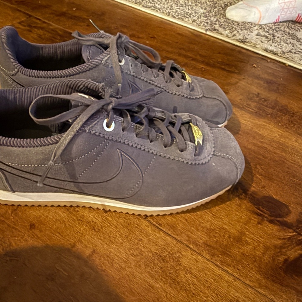 Nike Classic Cortez Gray Sneakers